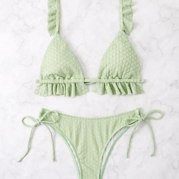 NWT Frill Trim Bikini Swimsuit - Picture 2 of 5